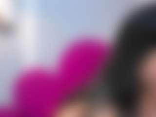 Live cam show with Raven-loove - Ass Bouncing on Camsoda