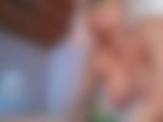 Live cam show with salomestorm - Smoking on crypto-cams