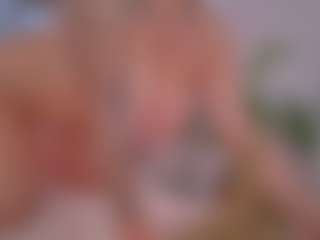 Live cam show with salomestorm - Natural on SmokeAndPoke
