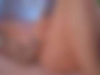 Live cam show with salomestorm - Blue Eyes on UwU Esports