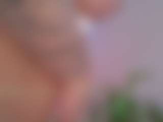 Live cam show with salomestorm - Blonde Hair on Soda Cam