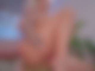 Live cam show with salomestorm - Drinking on hrnylive.com
