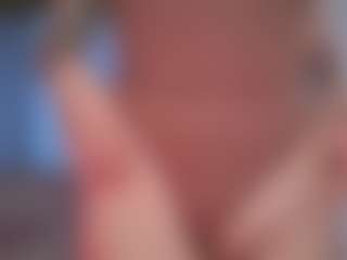 Live cam show with salomestorm - Shaved Pussy on crypto-cams