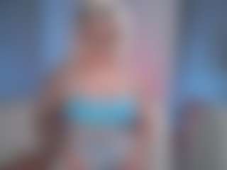 Live cam show with salomestorm - Blue Eyes on Camsoda