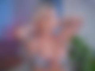Live cam show with salomestorm - Deepthroat on Livezox