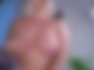 Live cam show with salomestorm - Butt Plug on camgirlchat.live