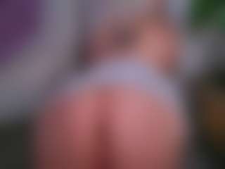 Live cam show with salomestorm - Smoking on Ass Tok