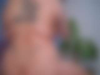 Live cam show with salomestorm - Blue Eyes on 1on1-livenow