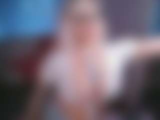 Live cam show with salomestorm - Butt Plug on StripNow