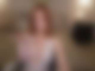 Live cam show with SandraSunrise054 - Eating Pussy on Chatstar