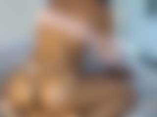 Live cam show with Soleymasun - Double Penetration on Camsoda