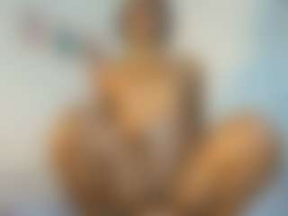 Live cam show with Soleymasun - Petite Young Adult on Camsoda