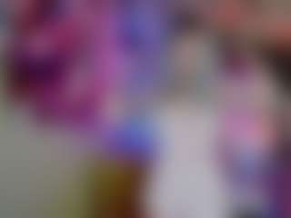 Live cam show with SweetSansarella - Neon Hair on livesuperchat.net
