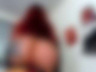 Live cam show with voguebich - Big Tits on TeamSkeetLive