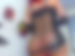 voguebich's Live Sex Cam Show