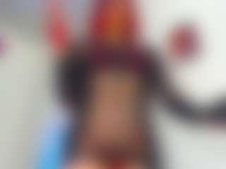 Live cam show with voguebich - Drinking on infinitiblacc.com