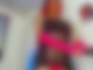 Show de cam en vivo con voguebich - Drinking en Camsoda