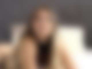 AnniaSummer's Live Sex Cam Show