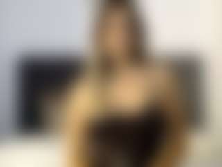 Live cam show with AnniaSummer - Ass Bouncing on Uber Horny