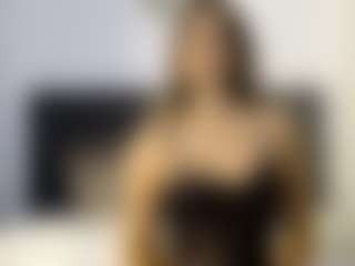 Live cam show with AnniaSummer - Drinking on slutload