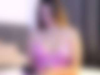 Live cam show with AnniaSummer - Curvy on StripNow