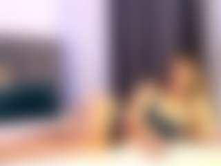 AnniaSummer's Live Sex Cam Show