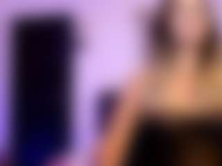 Live cam show with AnniaSummer - Facial on Camsoda
