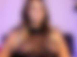 Live cam show with AnniaSummer - Blue Eyes on SpunkLive