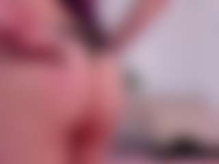 Live cam show with AshleyAlt - Joi on Camsoda