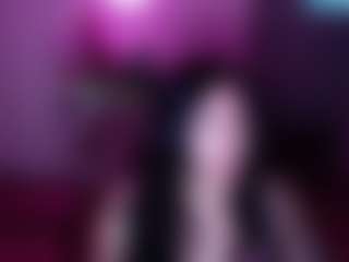 BlancaMarie421's Live Sex Cam Show