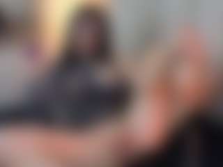 Live cam show with catalina-23 - Shaved Pussy on Milfs Live