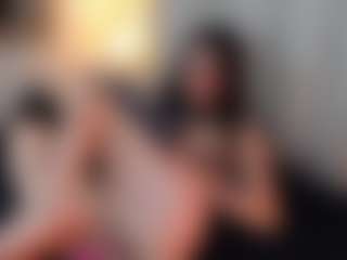 Live cam show with catalina-23 - Brown Eyes on AdultVida.com
