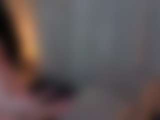Live cam show with catalina-23 - Skinny Teen (18+) on Milfs Live