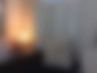 Live cam show with catalina-23 - Brown Eyes Teen (18+) on Livezox