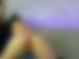 Live cam show with catalina-23 - Shaved Pussy on Camsoda