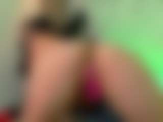 Live cam show with catalina-23 - Skinny on Pornisteam.com
