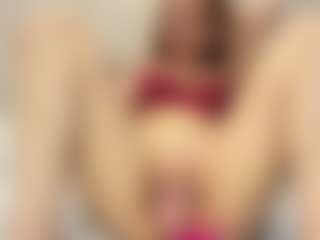 Live cam show with Sofia - Teen (18+) on SpunkLive