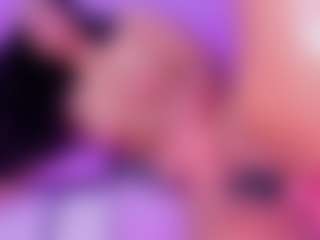 Live cam show with Daelith - Body Massage on Cam Slut