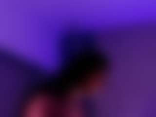 Live cam show with Daelith - Striptease on Camsoda