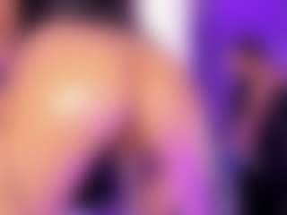 Live cam show with Daelith - Thick on CamClone