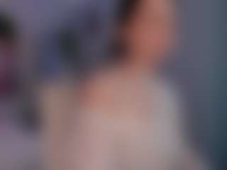 Live cam show with Elvienne - Young Adult on CamSextacy