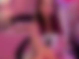Live cam show with Elvienne - Ass Clapping on Camsoda Late Night