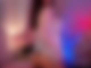 Live cam show with Elvienne - Slave on Camsoda