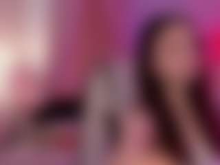 Live cam show with Elvienne - Slave on CSO-WL