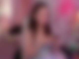 Live cam show with Elvienne - Green Eyes on LiveSexCams6