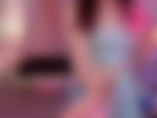 Live cam show with Elvienne - Gray Eyes on CamSextacy