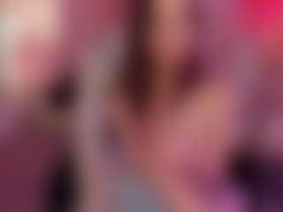 Live cam show with Elvienne - Moaning on instabang
