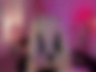 Live cam show with Elvienne - Slave on TeamSkeetLive