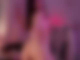 Live cam show with Elvienne - Smoke on Camsoda