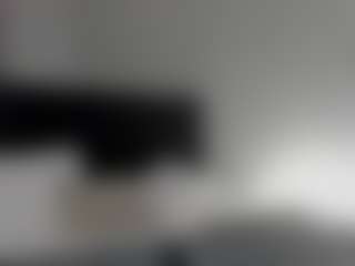 Live cam show with Elvienne - Moaning on xheatlive.com